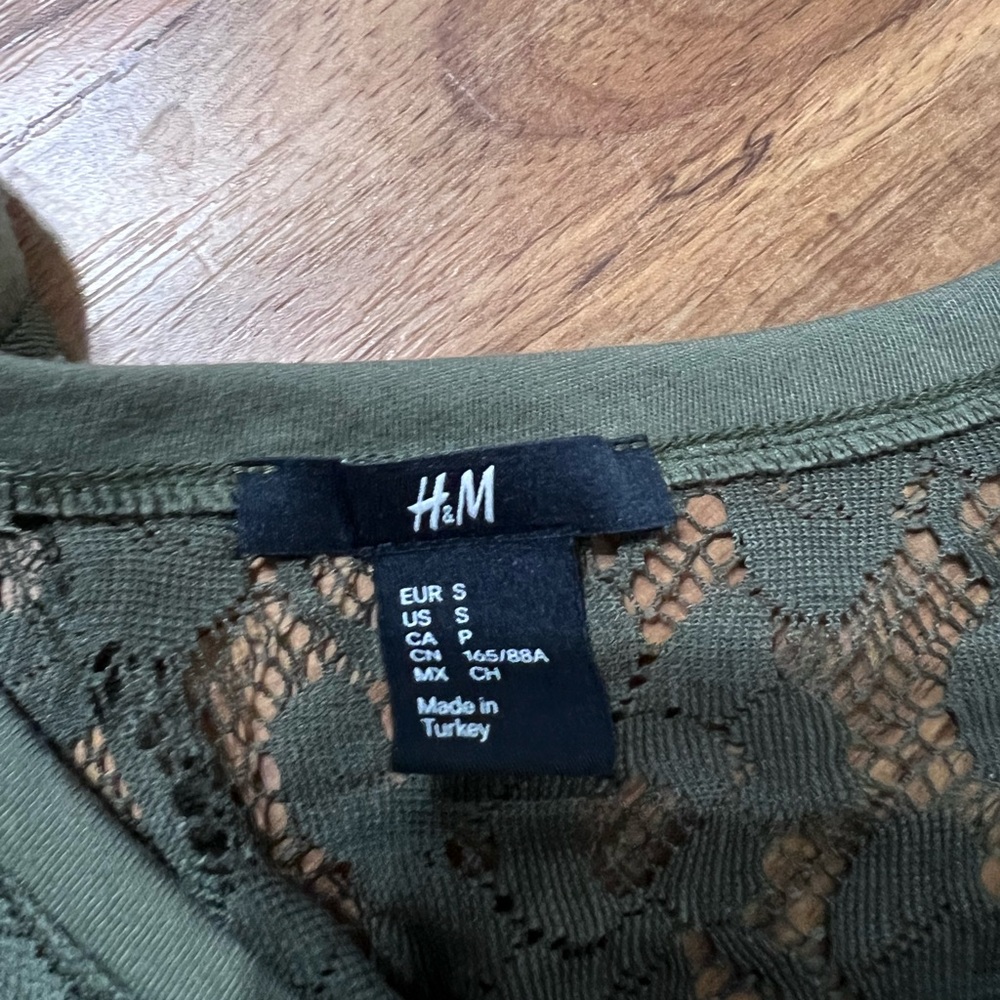 Green Sheer Blouse - Picture 2 of 3